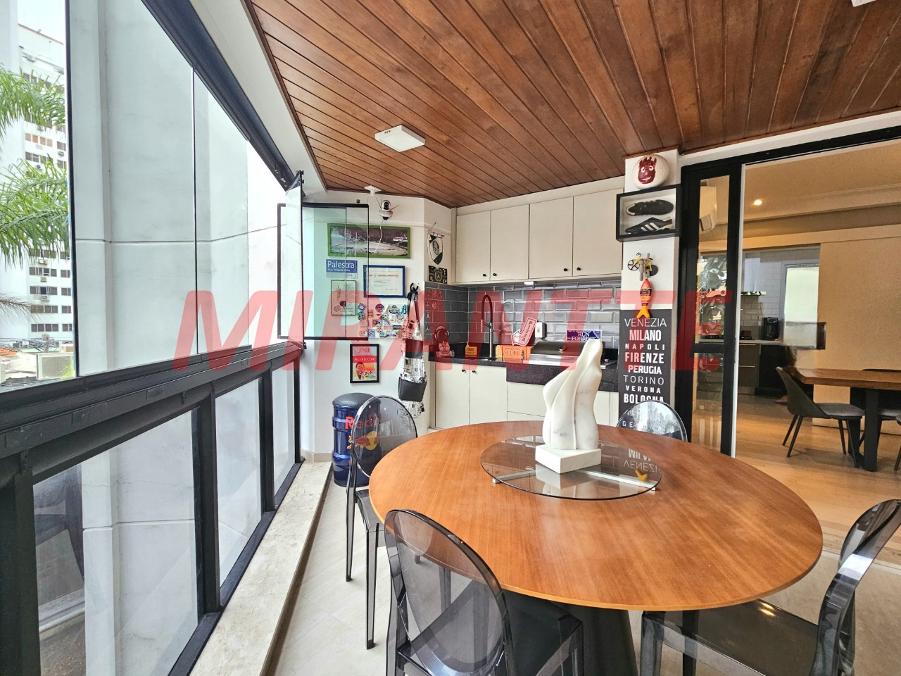 Apartamento de 176m² com 3 quartos em Jardim Paulista