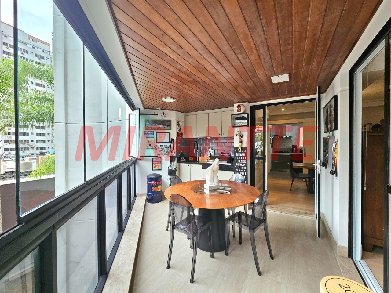 Apartamento de 176m² com 3 quartos em Jardim Paulista