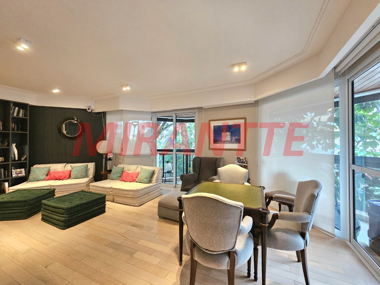 Apartamento de 176m² com 3 quartos em Jardim Paulista