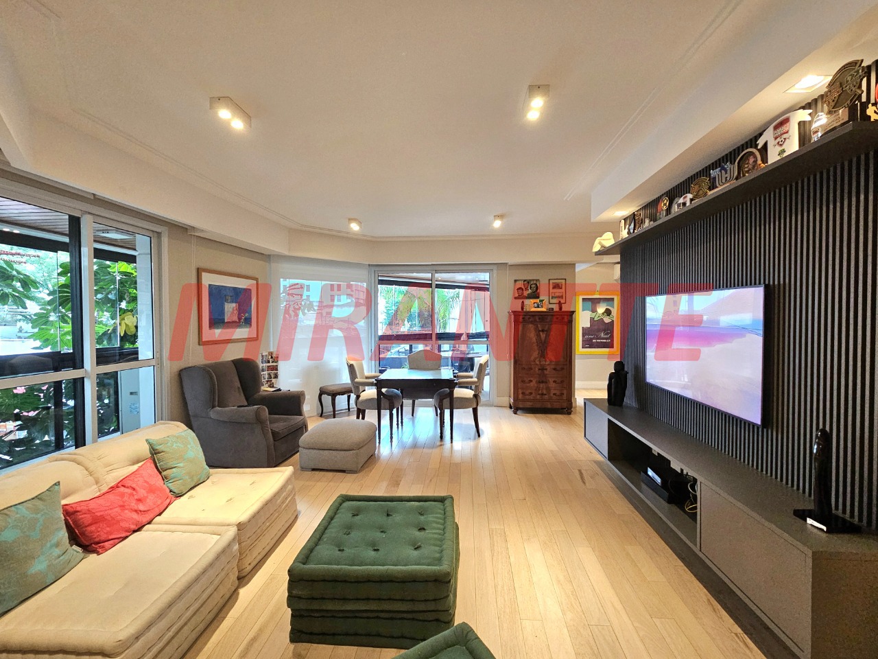 Apartamento de 176m² com 3 quartos em Jardim Paulista