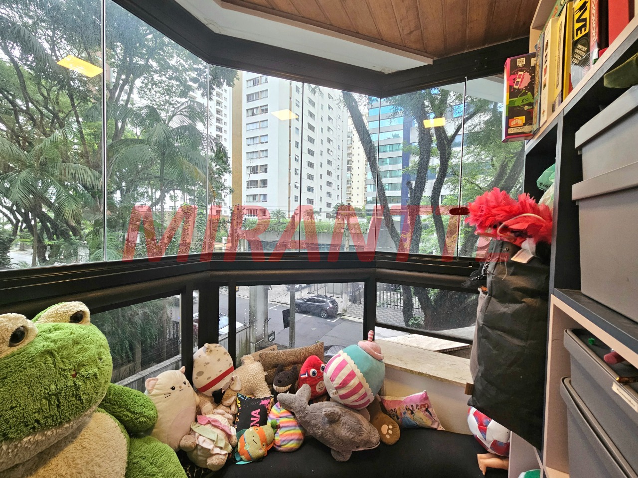 Apartamento de 176m² com 3 quartos em Jardim Paulista