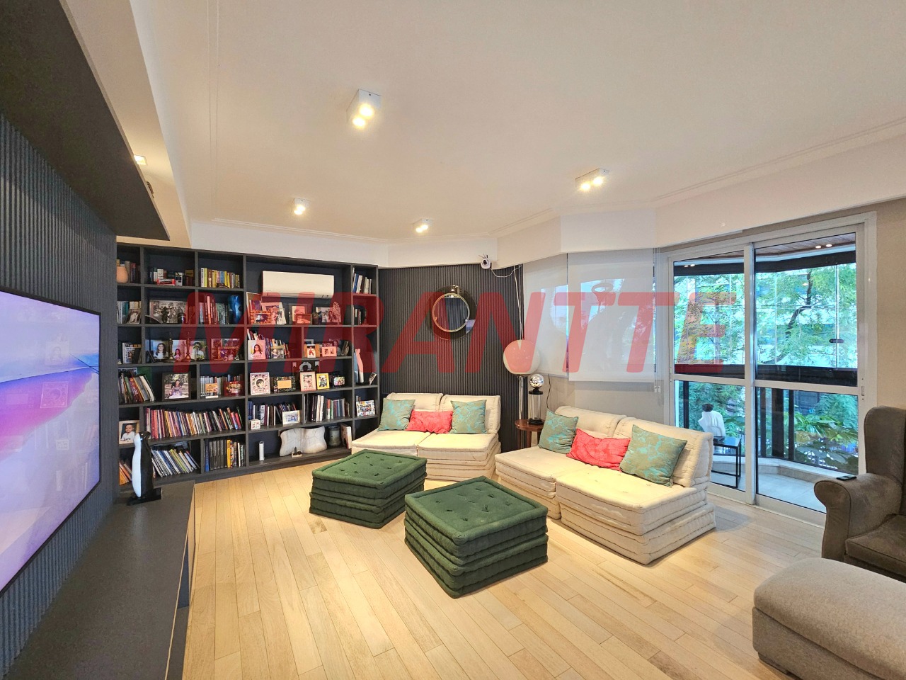 Apartamento de 176m² com 3 quartos em Jardim Paulista