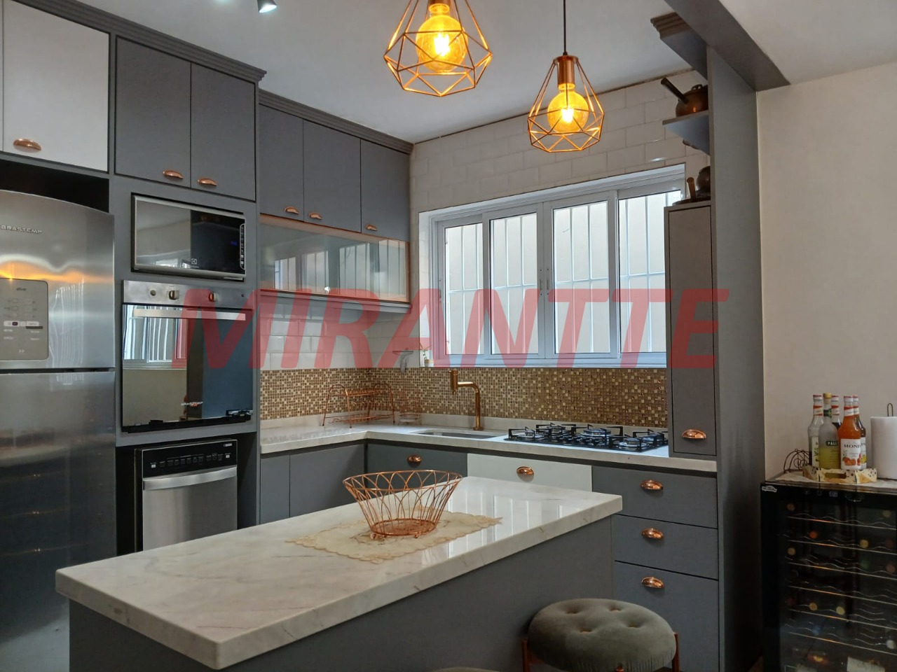 Sobrado de 192m² com 3 quartos em Casa Verde