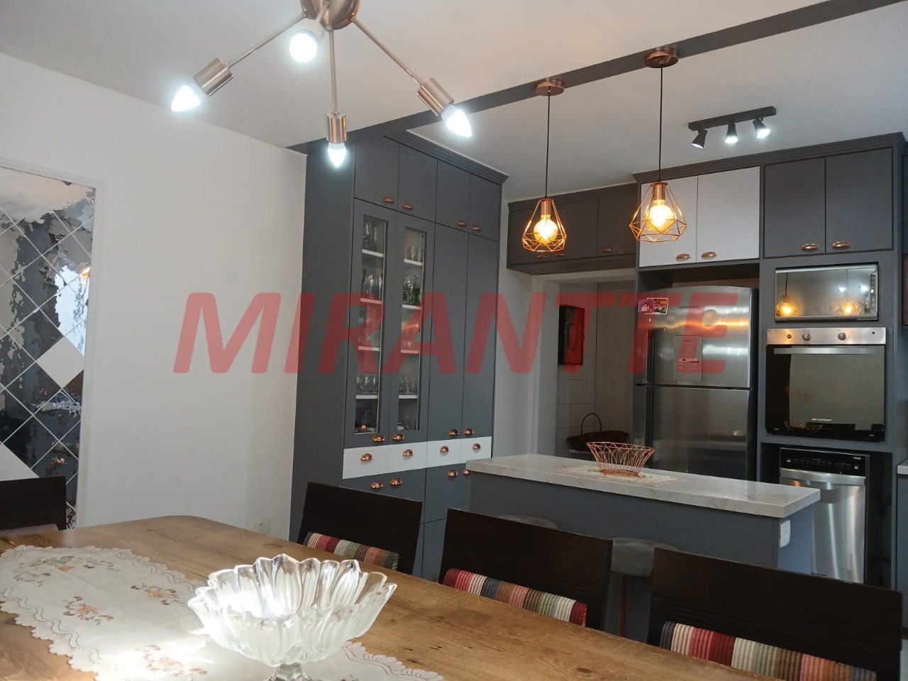 Sobrado de 192m² com 3 quartos em Casa Verde