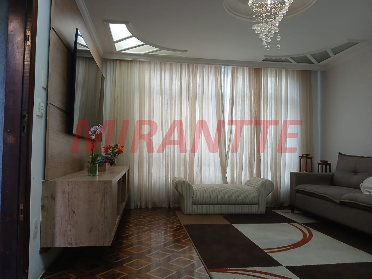 Sobrado de 192m² com 3 quartos em Casa Verde