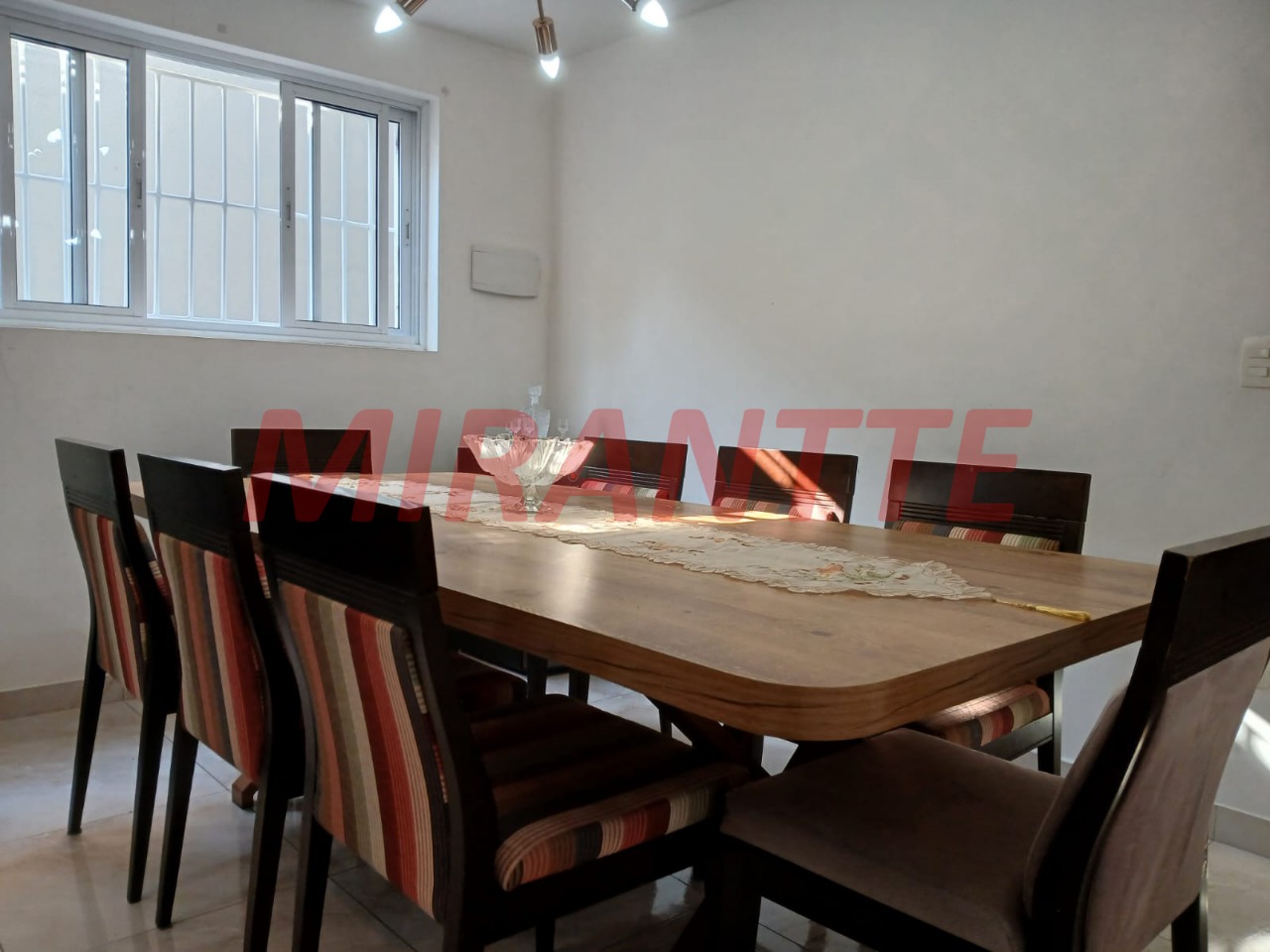 Sobrado de 192m² com 3 quartos em Casa Verde