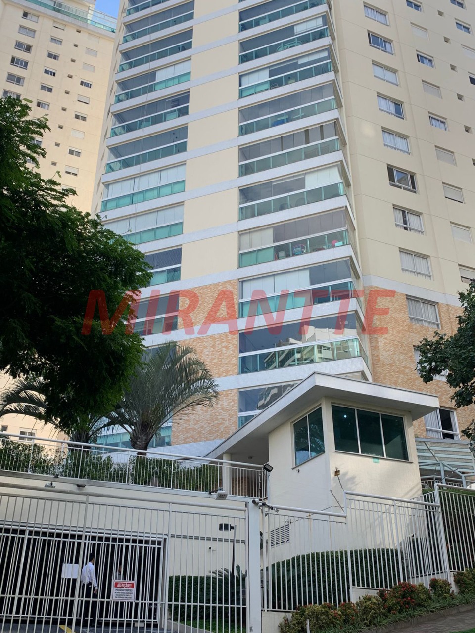 Apartamento de 148m² com 3 quartos em Santa Teresinha