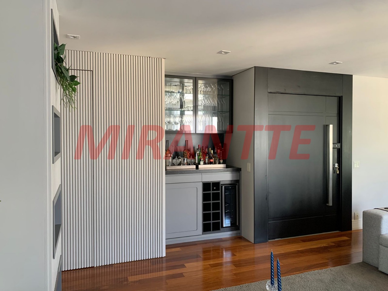 Apartamento de 148m² com 3 quartos em Santa Teresinha