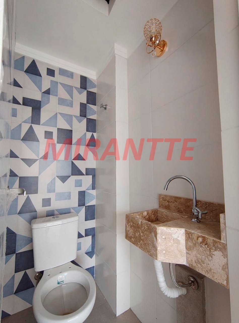 Cond. fechado de 175m² com 3 quartos em Jardim Santa Inês