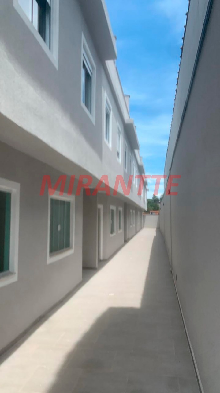 Cond. fechado de 175m² com 3 quartos em Jardim Santa Inês