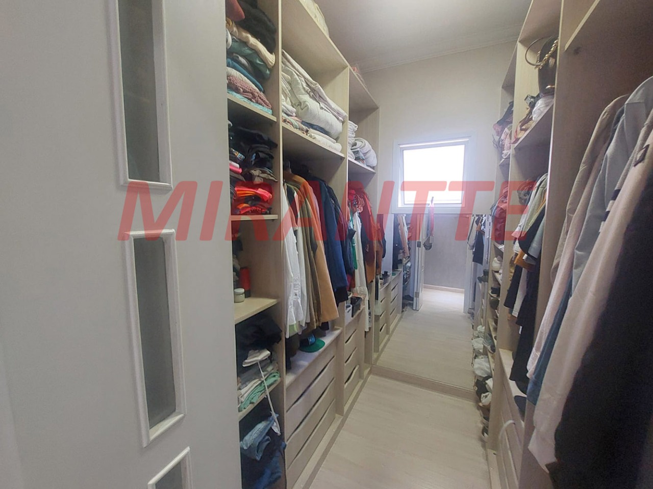 Sobrado de 169m² com 3 quartos em Vila Maria Alta