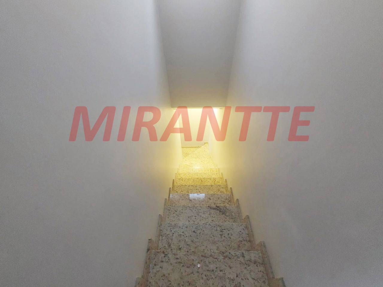 Sobrado de 169m² com 3 quartos em Vila Maria Alta