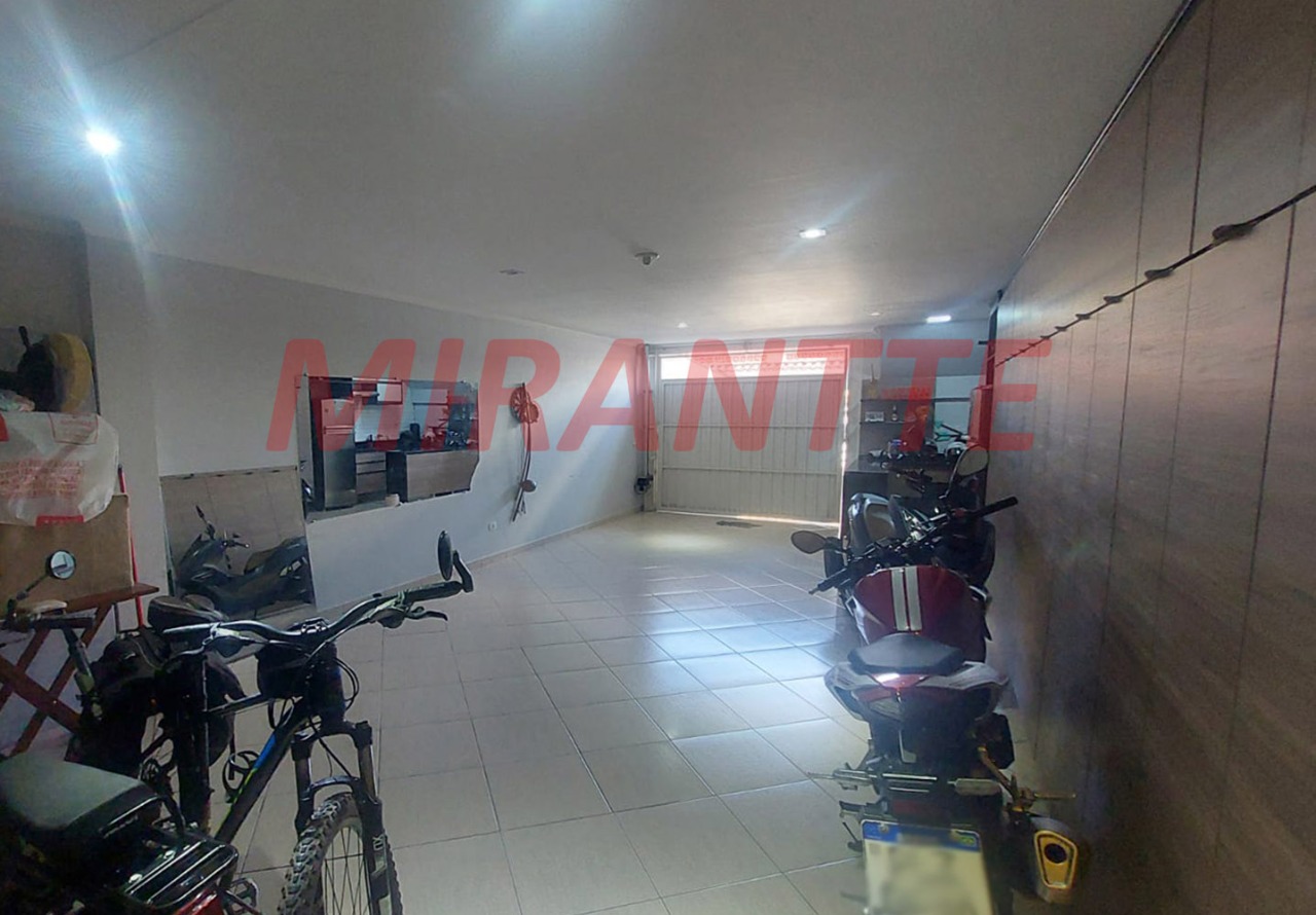 Sobrado de 169m² com 3 quartos em Vila Maria Alta