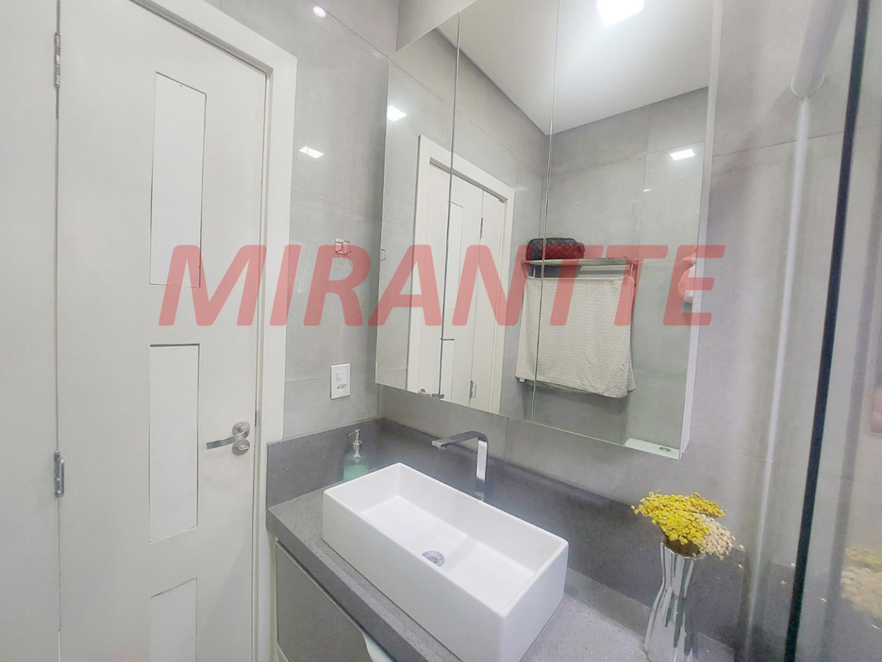 Sobrado de 169m² com 3 quartos em Vila Maria Alta