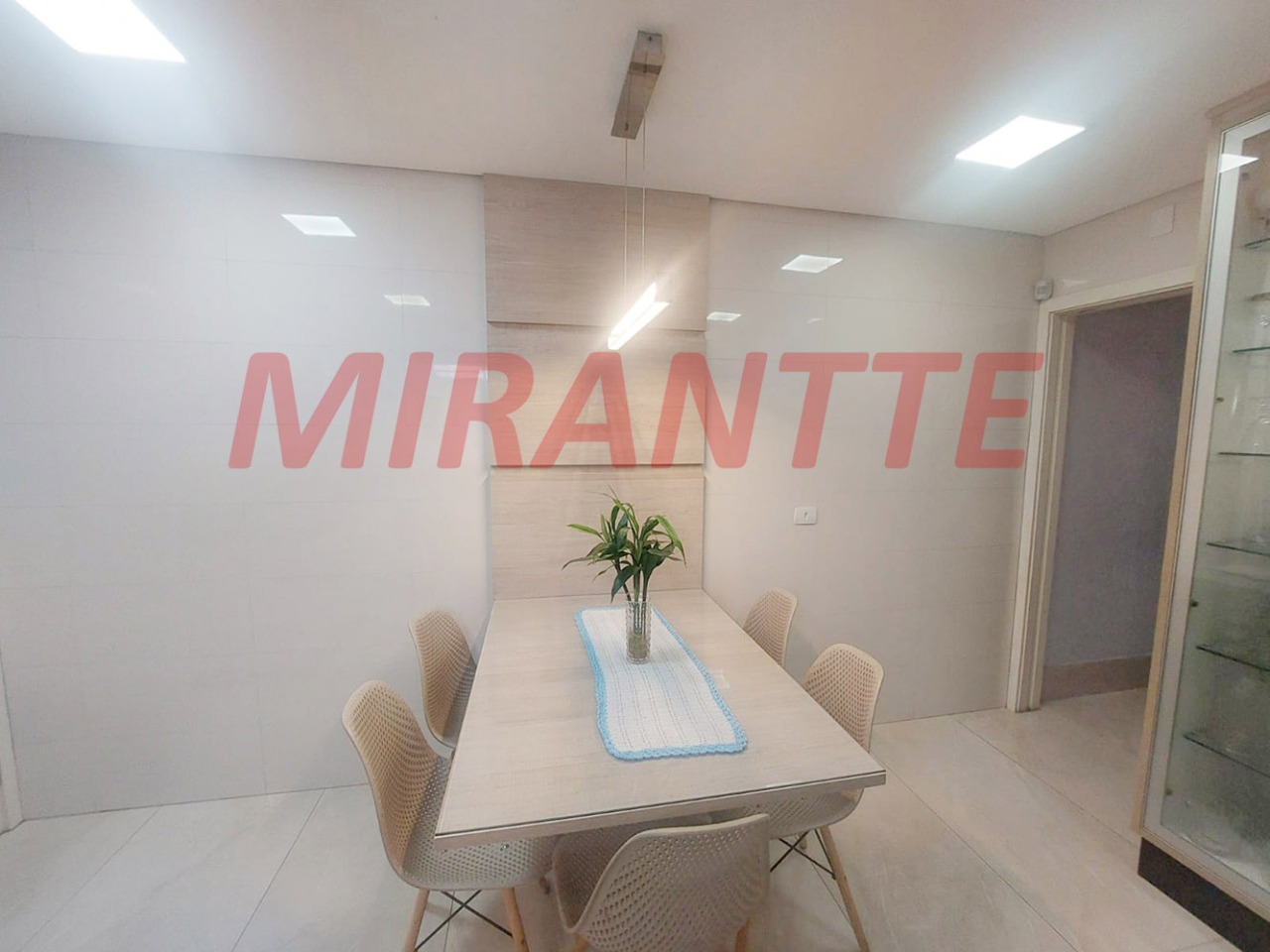 Sobrado de 169m² com 3 quartos em Vila Maria Alta