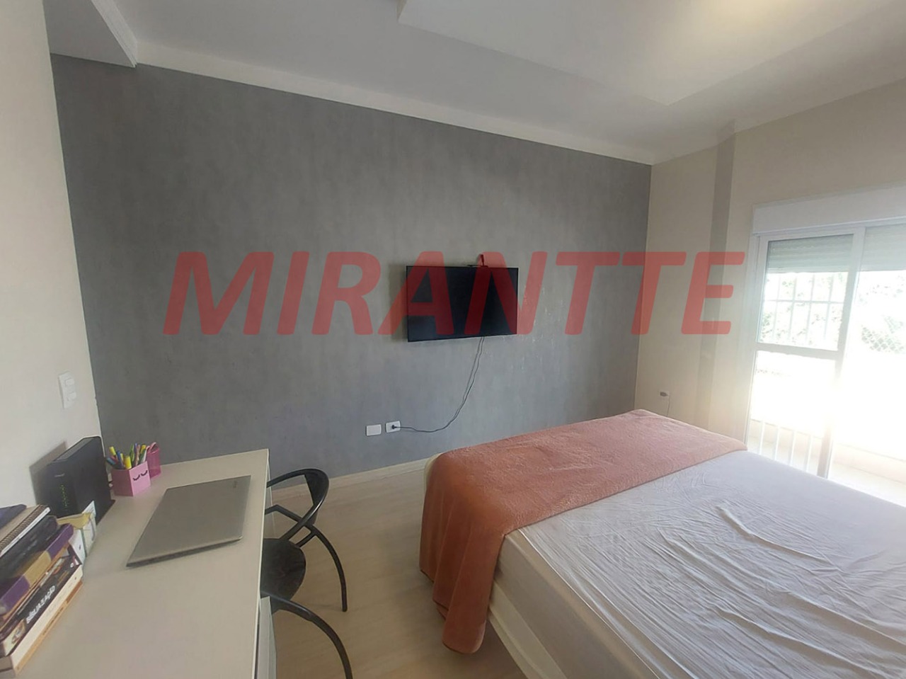 Sobrado de 169m² com 3 quartos em Vila Maria Alta