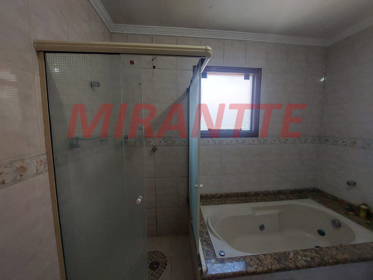 Sobrado de 232m² com 3 quartos em Vila Guilherme