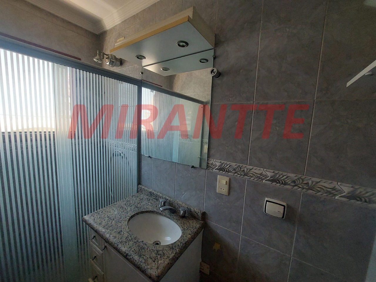 Sobrado de 232m² com 3 quartos em Vila Guilherme