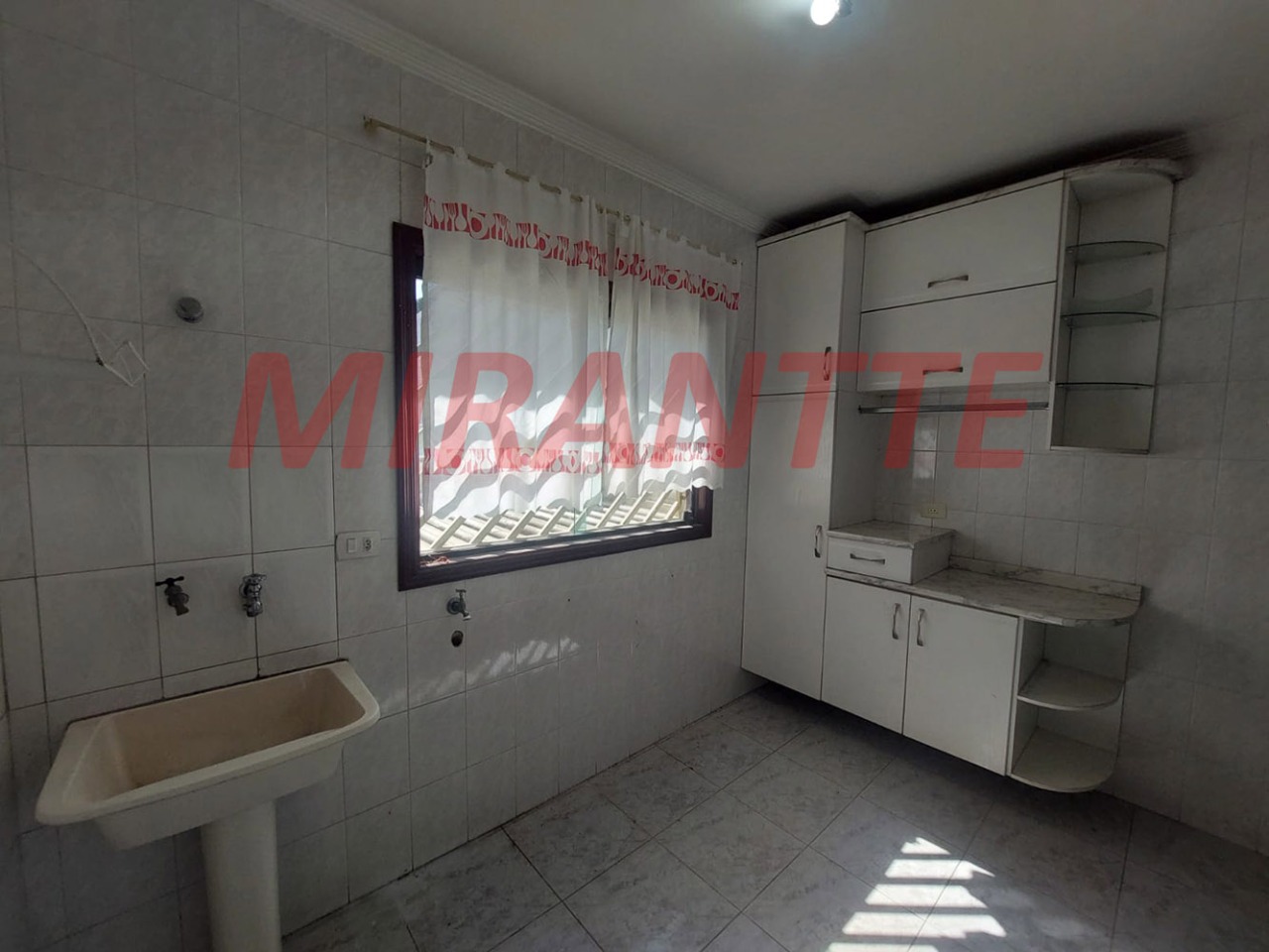 Sobrado de 232m² com 3 quartos em Vila Guilherme