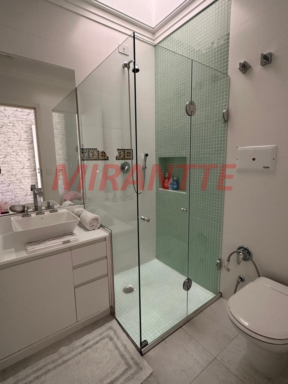 Cond. fechado de 416m² com 3 quartos em Tucuruvi