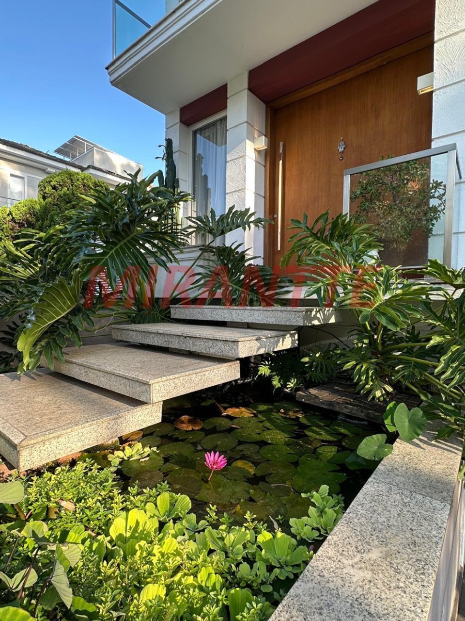 Cond. fechado de 416m² com 3 quartos em Tucuruvi