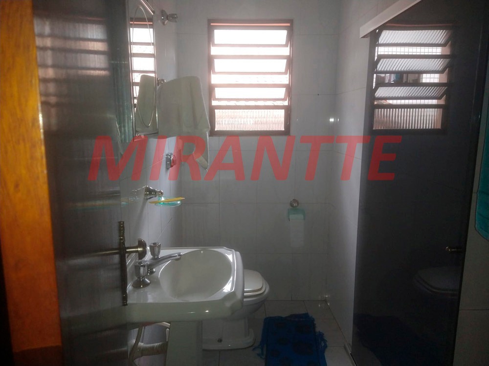 Casa terrea de 160m² com 3 quartos em Jardim Vila Galvão