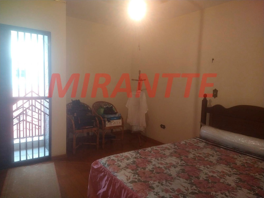 Casa terrea de 160m² com 3 quartos em Jardim Vila Galvão
