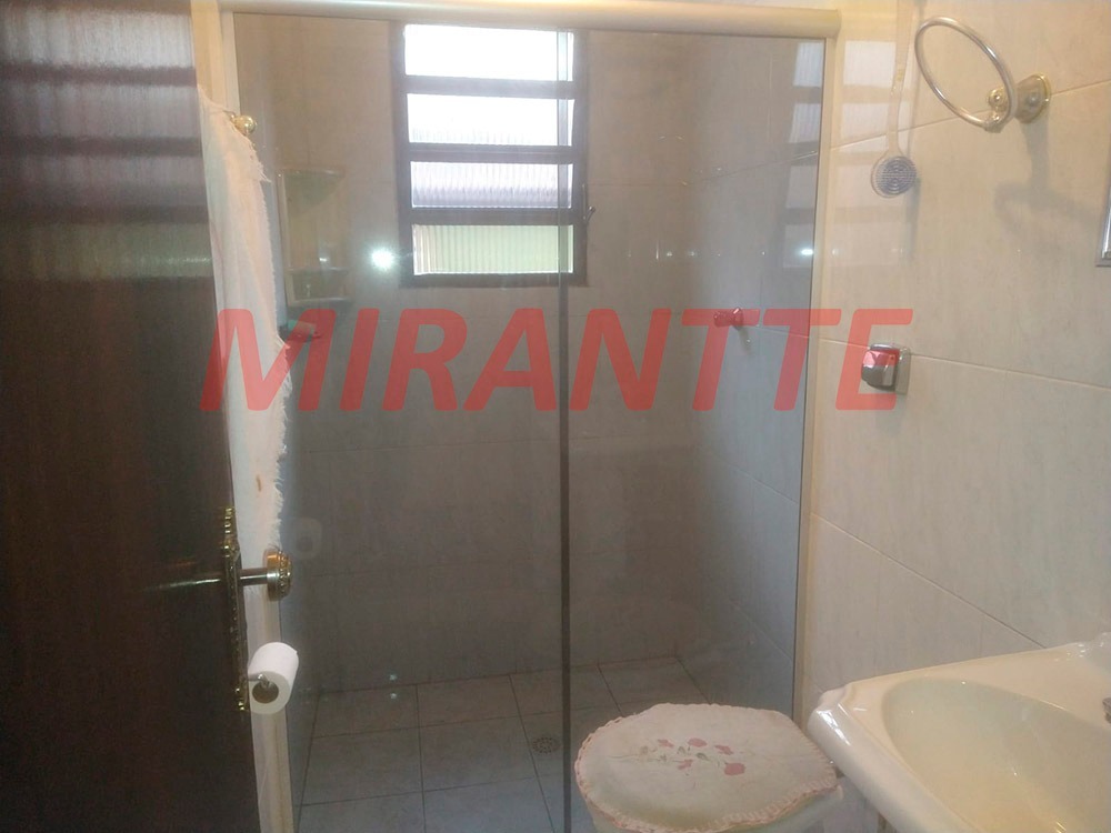 Casa terrea de 160m² com 3 quartos em Jardim Vila Galvão