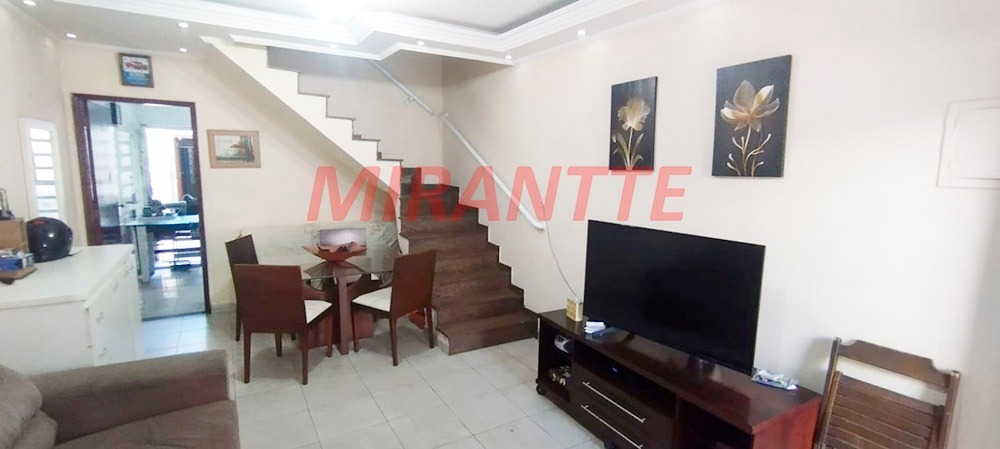 Sobrado de 75m² com 2 quartos em Jaçana