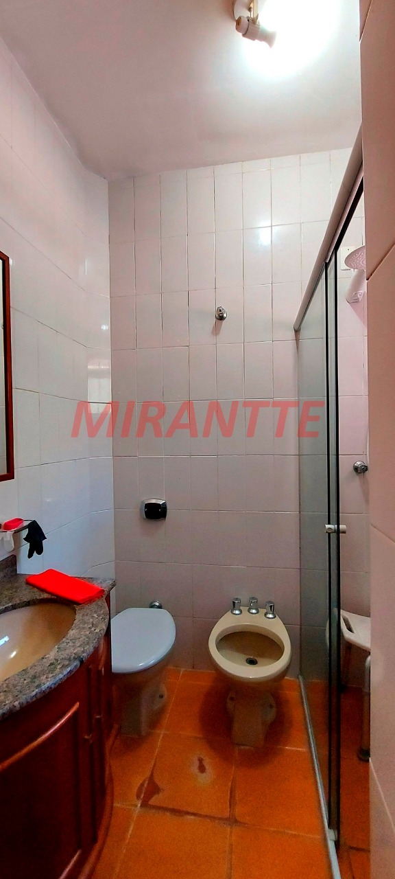 Sobrado de 220m² com 2 quartos em Vila Mazzei
