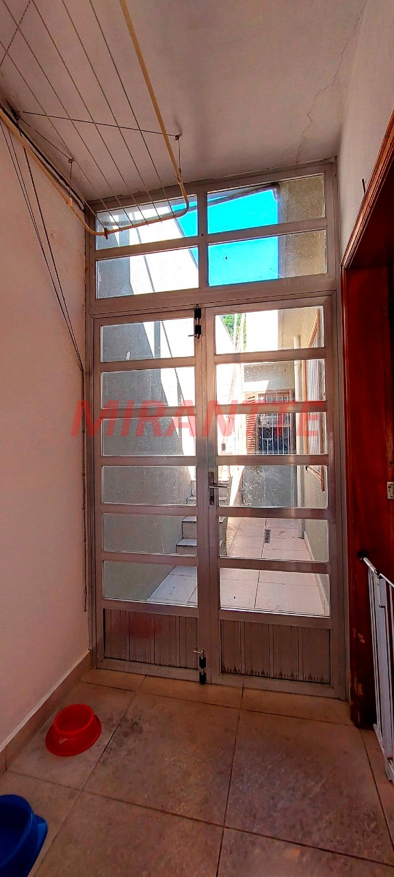 Sobrado de 220m² com 2 quartos em Vila Mazzei
