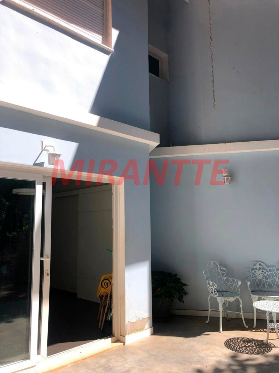 Cond. fechado de 210.31m² com 4 quartos em Caraguata