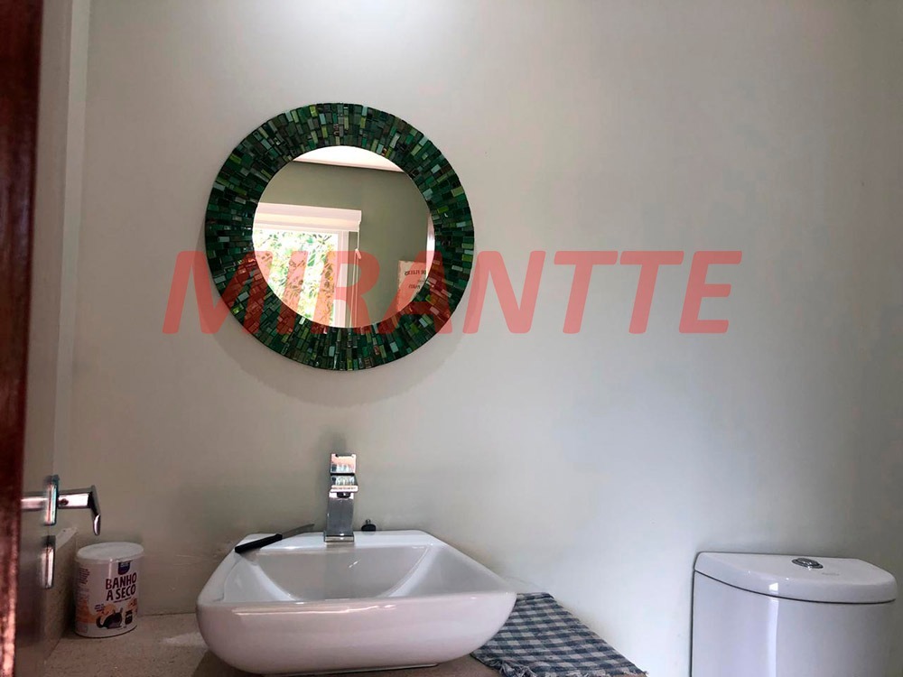 Cond. fechado de 210.31m² com 4 quartos em Caraguata