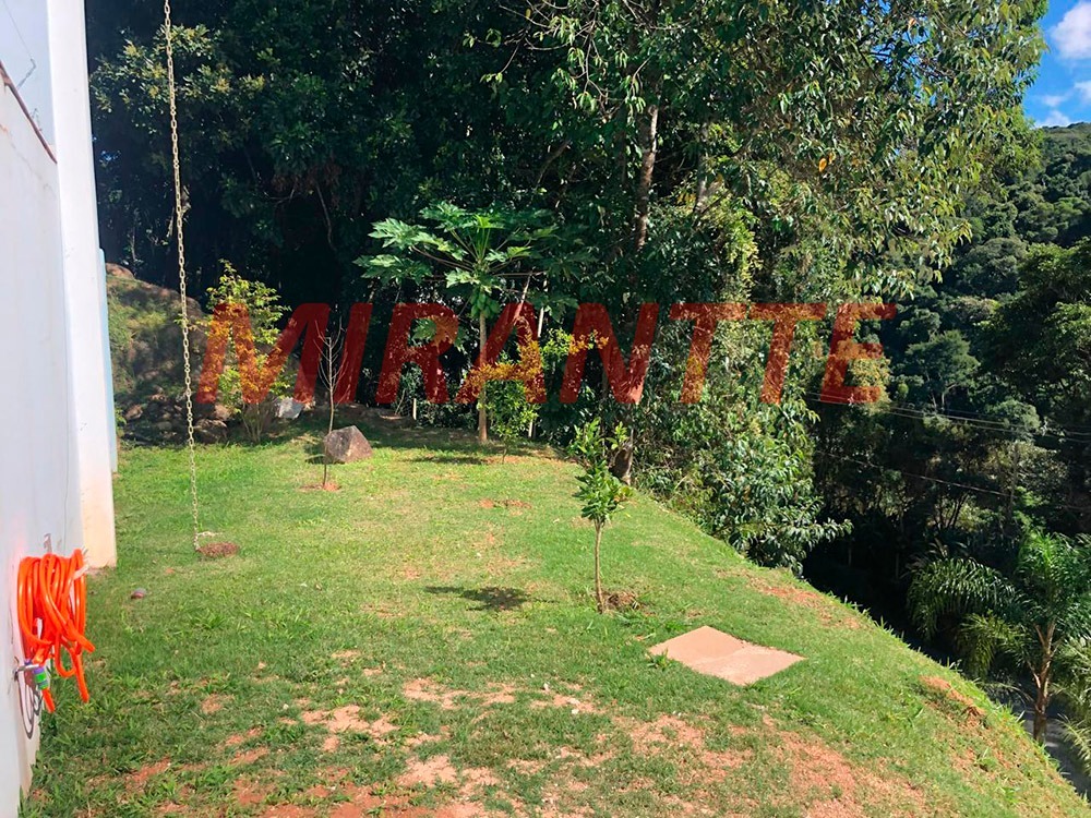 Cond. fechado de 210.31m² com 4 quartos em Caraguata