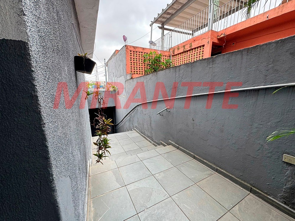 Sobrado de 140m² com 2 quartos em Vila Penteado
