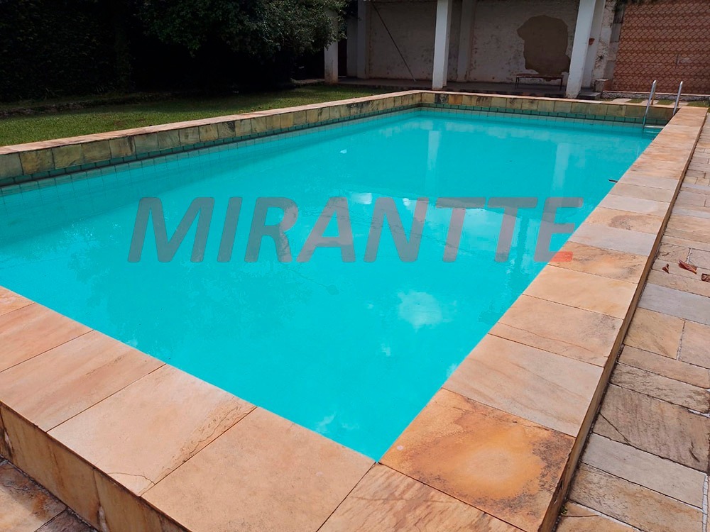 Outros de 480m² com 6 quartos em Itapetinga