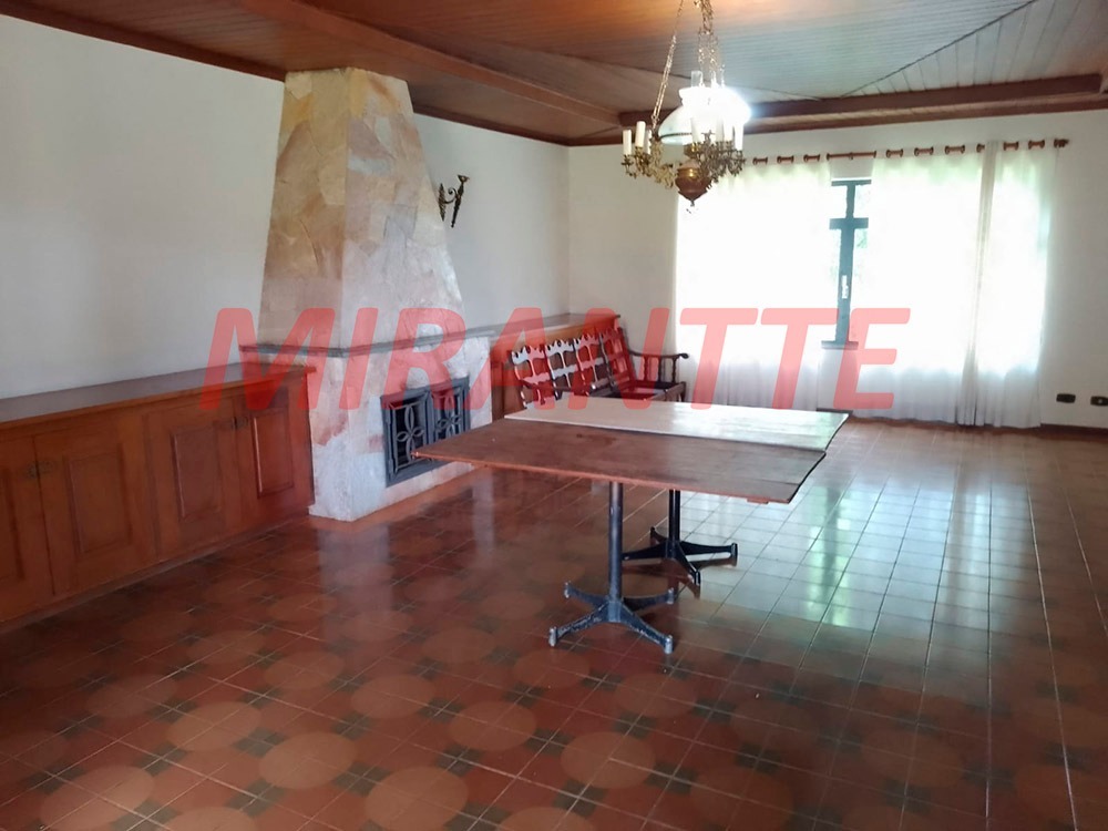 Outros de 480m² com 6 quartos em Itapetinga