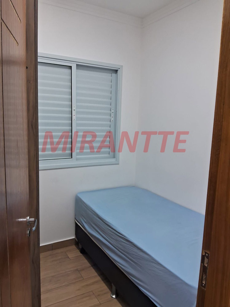 Apartamento de 50m² com 2 quartos em Vila Nivi