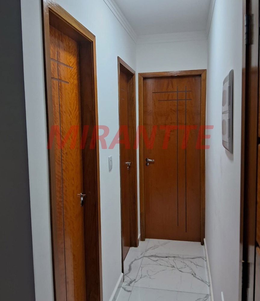 Apartamento de 50m² com 2 quartos em Vila Nivi