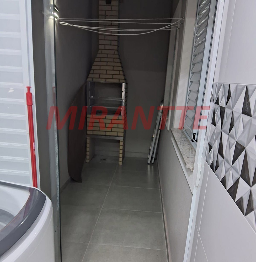 Apartamento de 50m² com 2 quartos em Vila Nivi