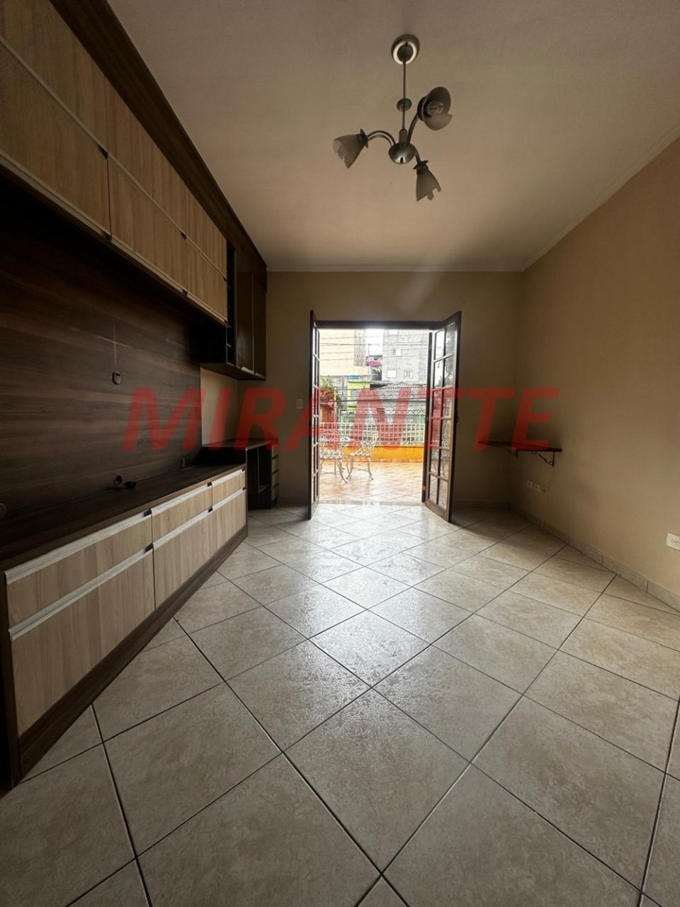 Sobrado de 150m² com 3 quartos em Vila Zat