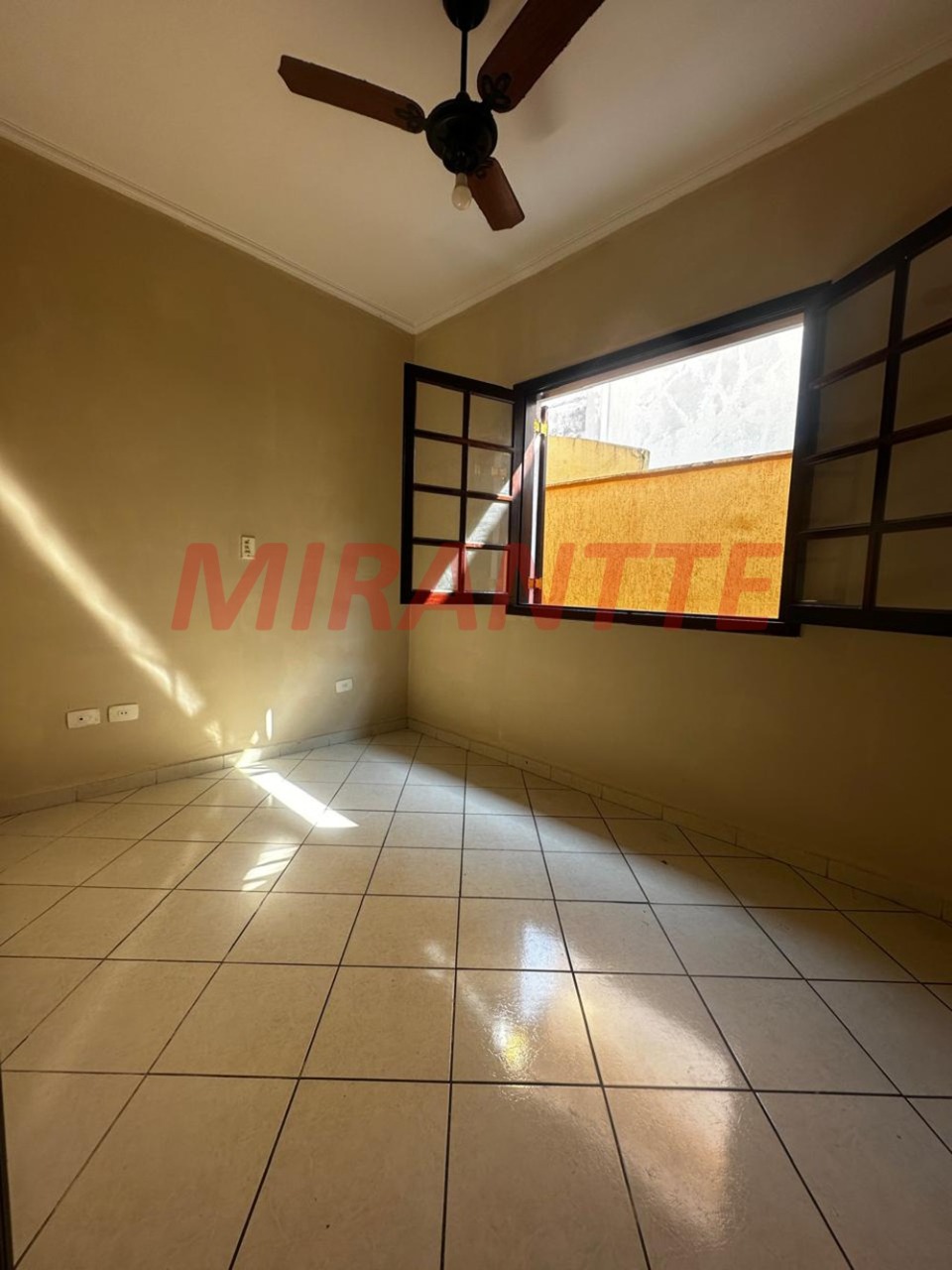 Sobrado de 150m² com 3 quartos em Vila Zat