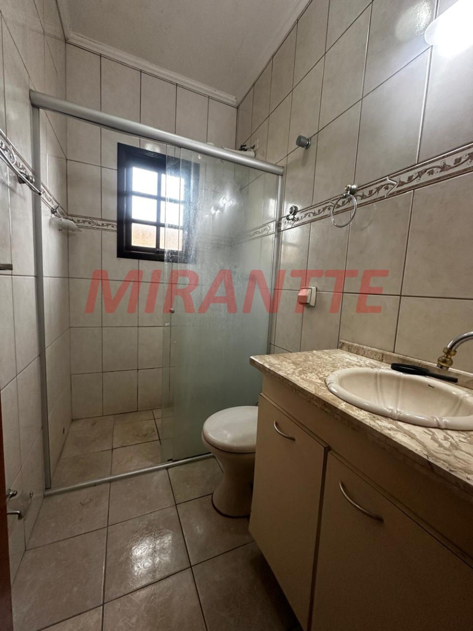 Sobrado de 150m² com 3 quartos em Vila Zat