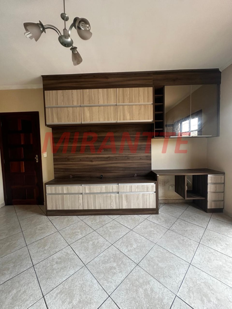 Sobrado de 150m² com 3 quartos em Vila Zat
