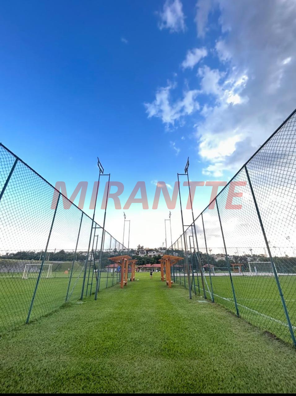 Terreno de 0m² em Residencial Terras Nobres