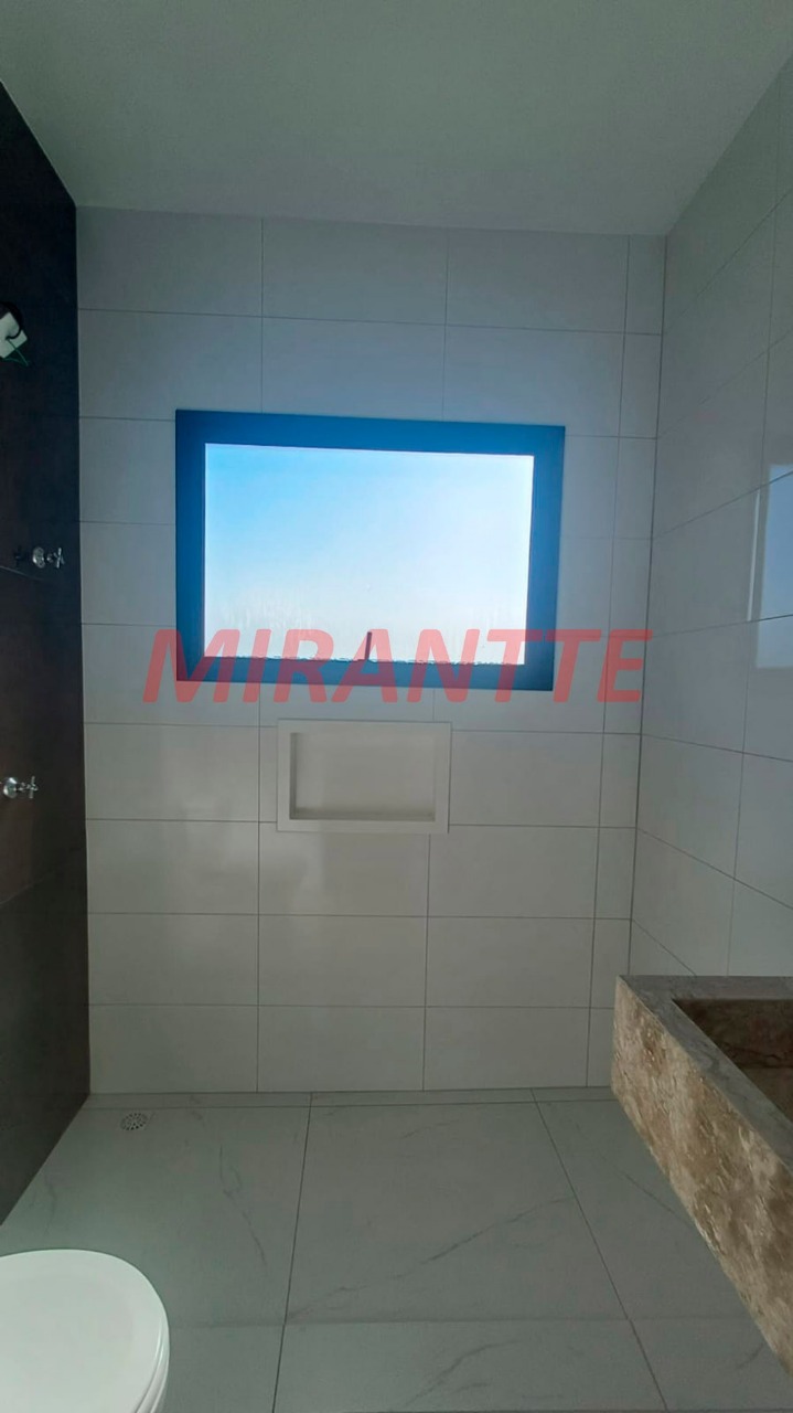 Sobrado de 171m² com 3 quartos em Portais (Polvilho)