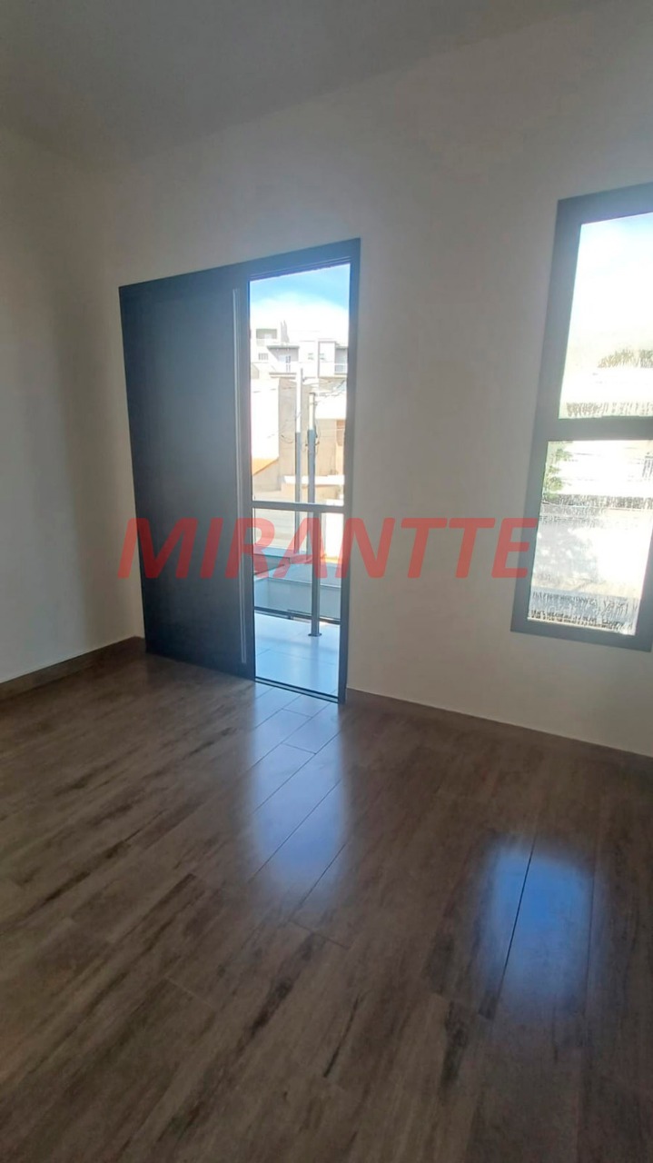 Sobrado de 171m² com 3 quartos em Portais (Polvilho)