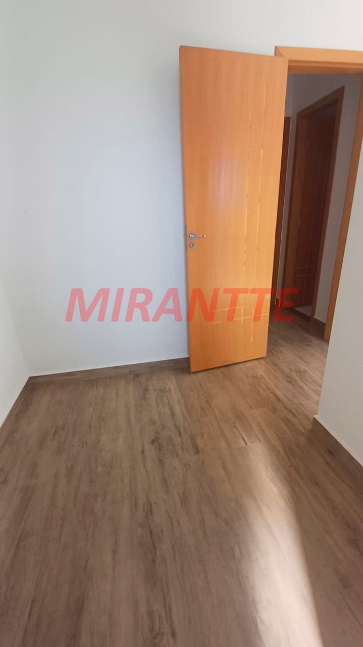 Sobrado de 171m² com 3 quartos em Portais (Polvilho)