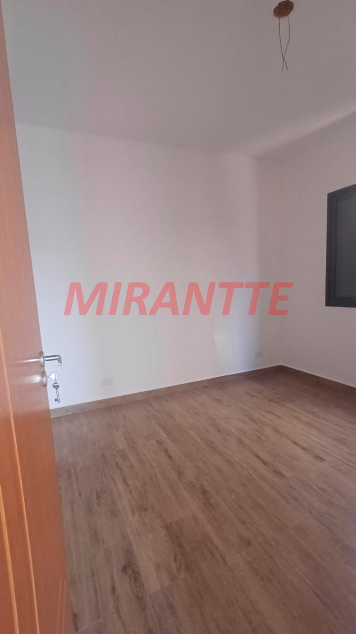 Sobrado de 171m² com 3 quartos em Portais (Polvilho)