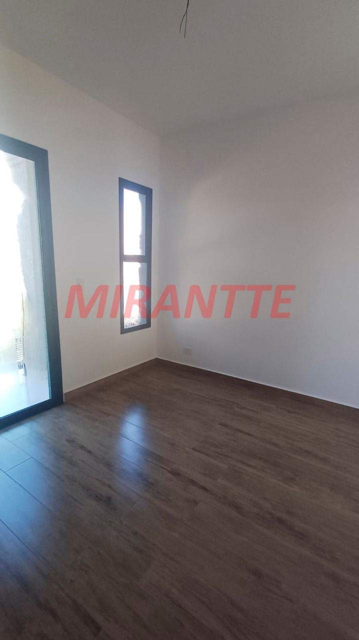 Sobrado de 171m² com 3 quartos em Portais (Polvilho)